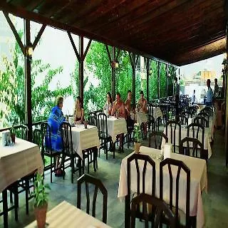 إيجيين بارك فندق 3*